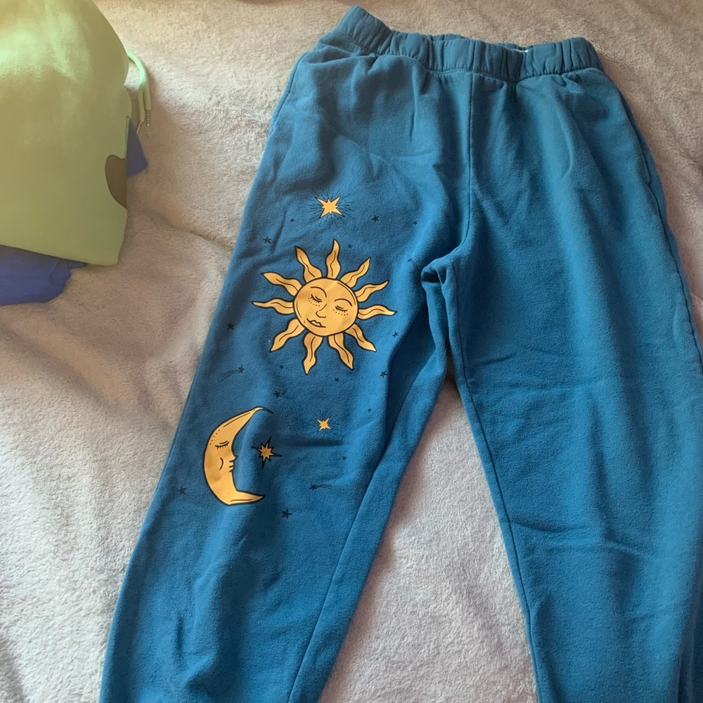 sun & moon sweatpants.